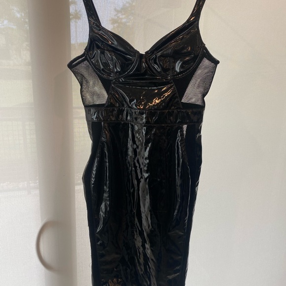 House of CB Dresses & Skirts - House of CB dress